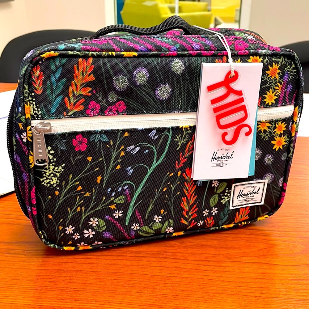 Brand New Herschel Pop Quiz lunch box
